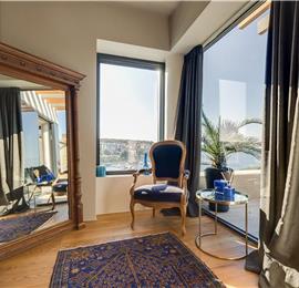 11 Bedroom Villa with Outdoor Pool and Indoor Penthouse Pool near Pula, sleeps 22-26